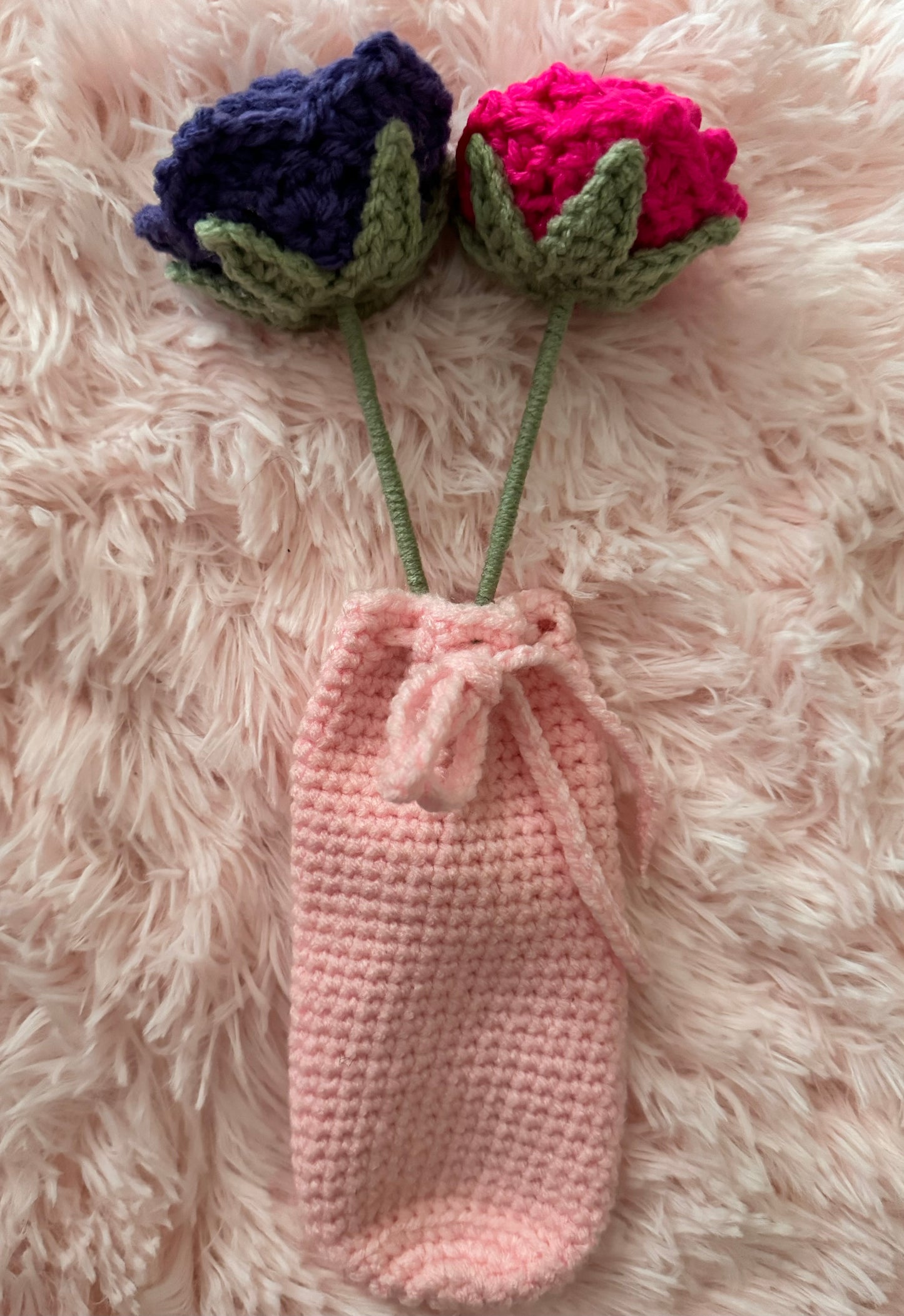 PiNKx Crochet Single Roses (sold in eaches)